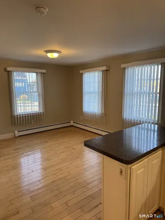 $1,500 | 3 East Pattagansett Road, Unit B, East Lyme, CT 06357