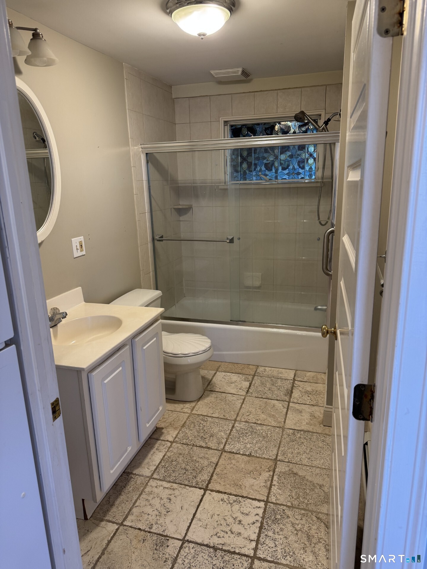 3 East Pattagansett Road, Unit B East Lyme, CT 06357 - Photo 5 of 10