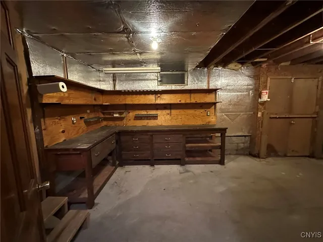 $399,900 | 6065 Highway 291, Marcy, NY 13403