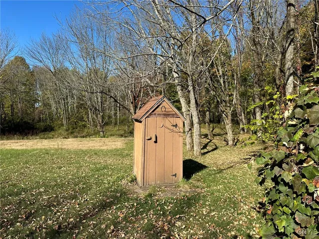 $399,900 | 6065 Highway 291, Marcy, NY 13403