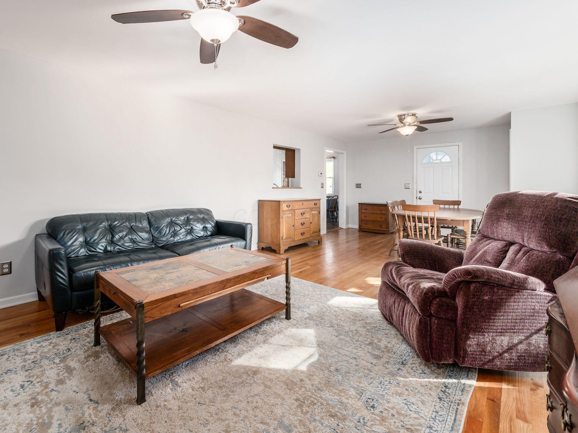 1915 Zollinger Road Columbus, OH 43221 - Photo 22 of 57 024_aa1f_N 1915 Zollinger 044