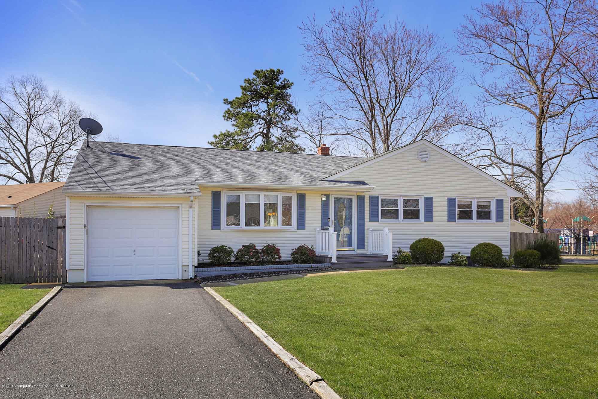 200 Green Tree Road Brick, NJ 08724 - Photo 21 of 22 IMG_9236_37_38_39_40
