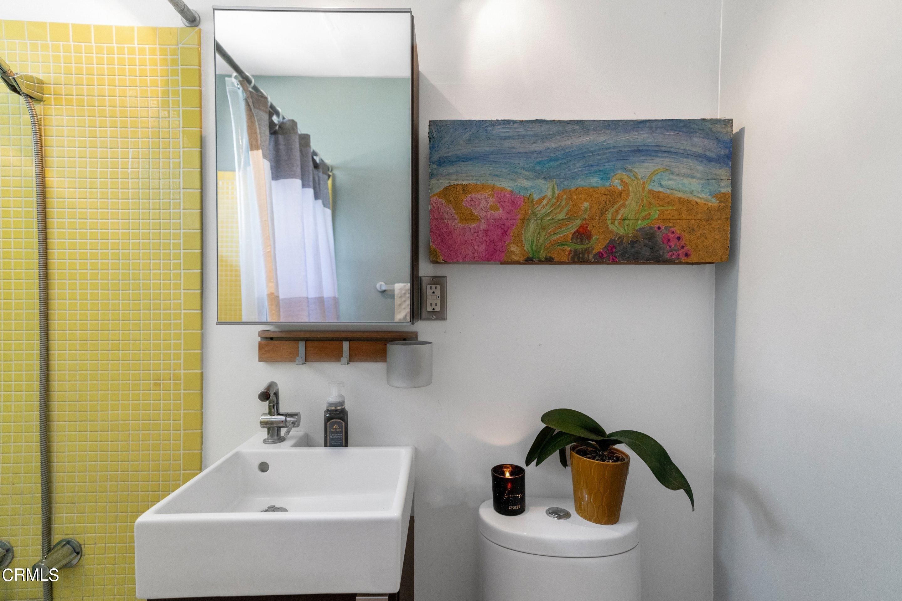 1860 Volk Avenue Long Beach, CA 90815 - Photo 29 of 47 1860_volk_ave_12a