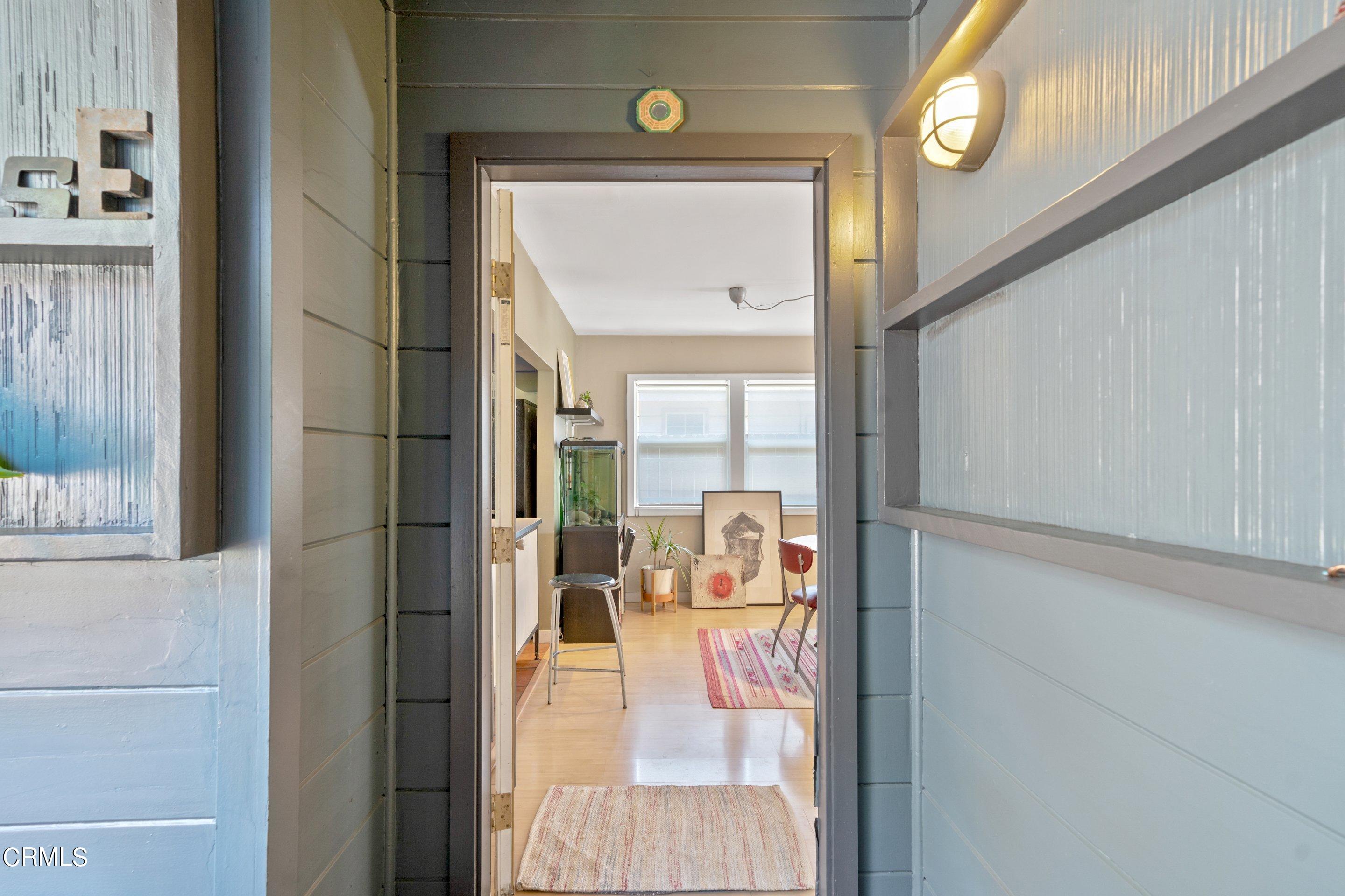 1860 Volk Avenue Long Beach, CA 90815 - Photo 6 of 47 1860_volk_ave_3