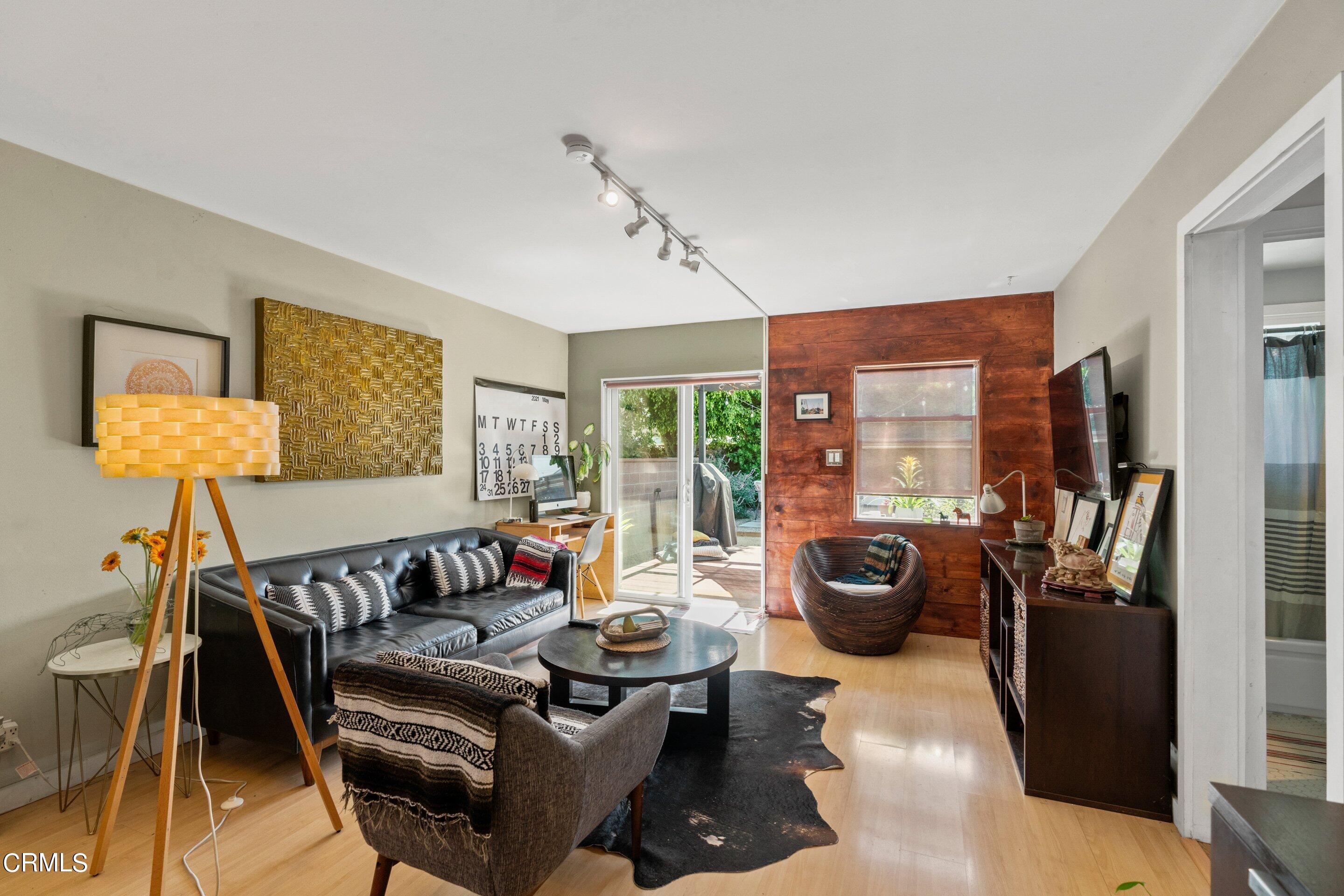 1860 Volk Avenue Long Beach, CA 90815 - Photo 8 of 47 1860_volk_ave_4