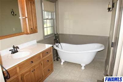 3615 Hartzell Road New Haven, IN 46774 - Photo 25 of 30