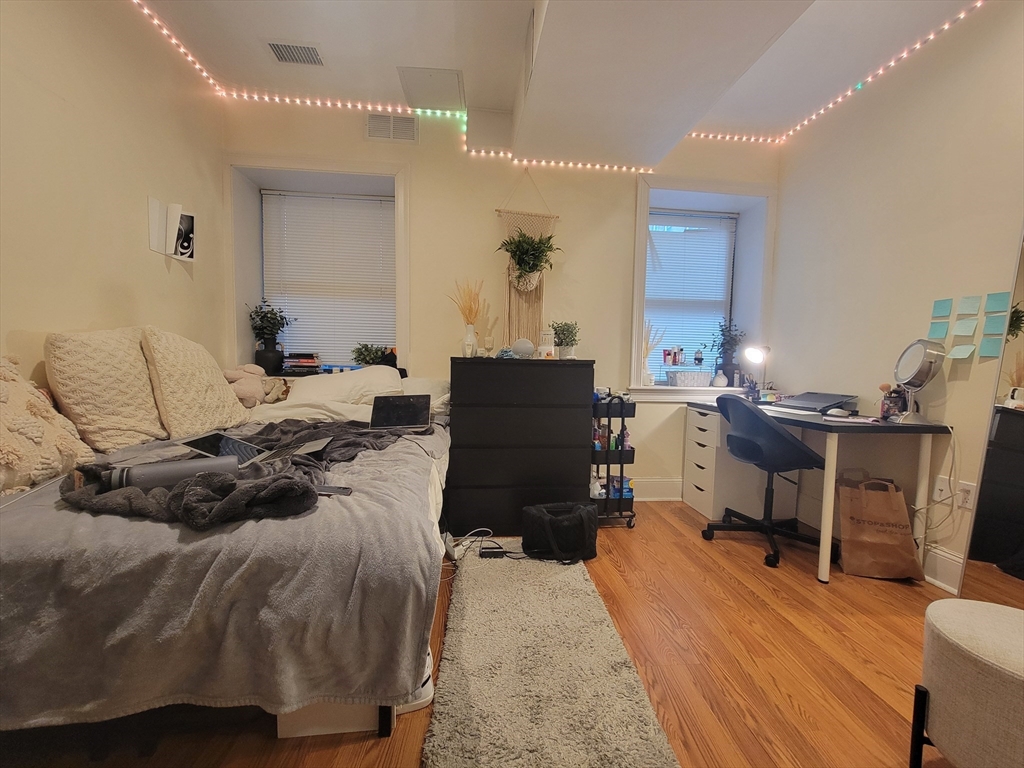 1203 Beacon Street, Unit 1 Brookline, MA 02446 - Photo 3 of 10