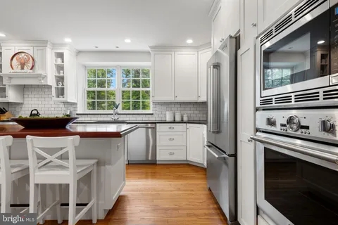$2,399,000 | 400 Meadowbrook Avenue, Wayne, PA 19087
