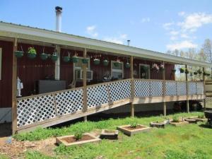 72 Rural Route Norwood, MO 65717 - Photo 1 of 1 Front Porch