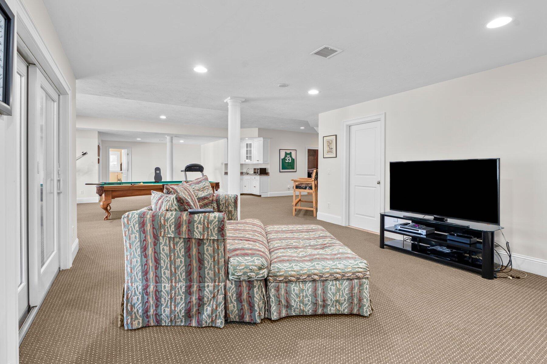 36 Troon Way Mashpee, MA 02649 - Photo 55 of 73 77-custom-36 Troon Way Hi Res-57