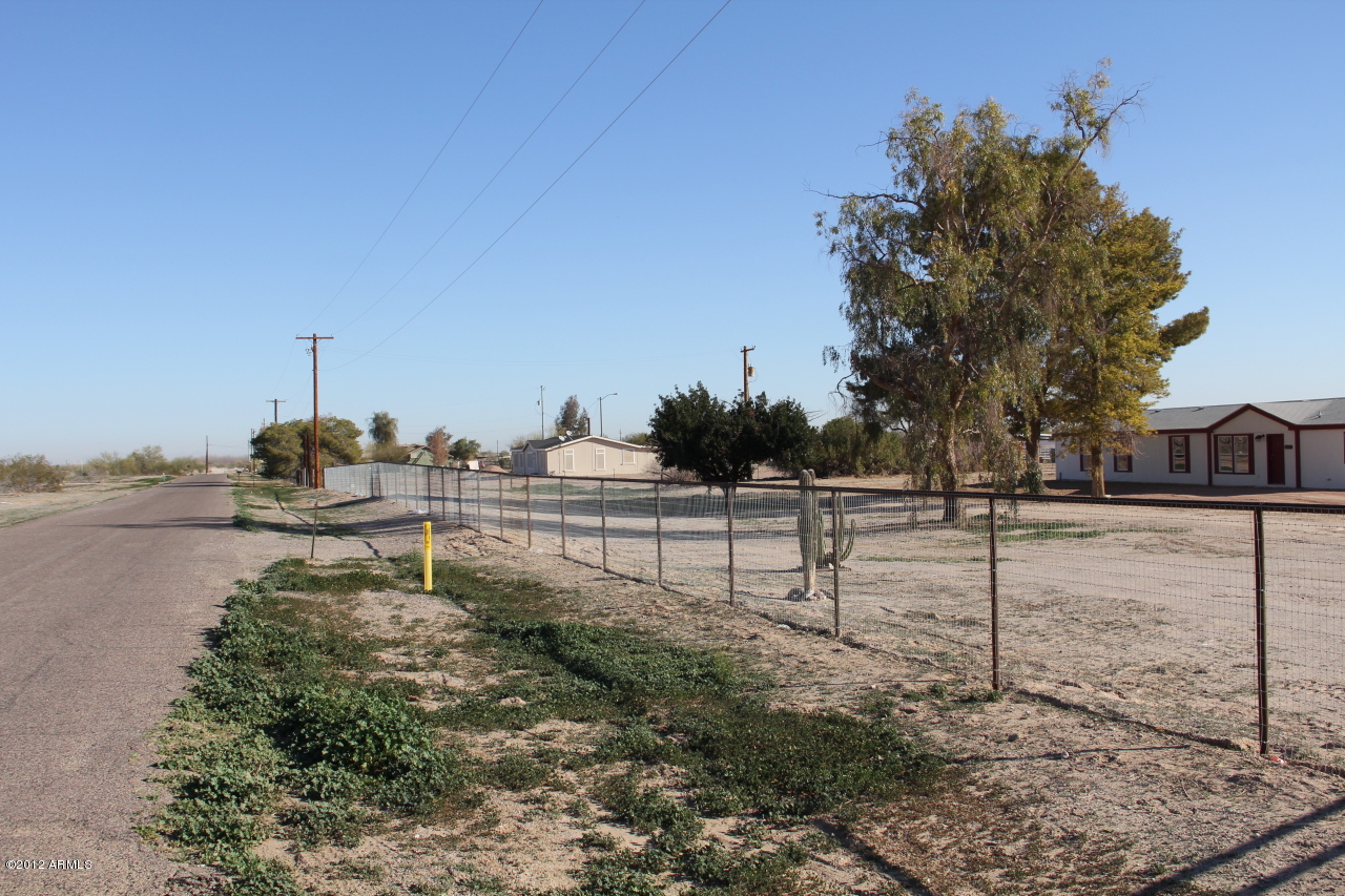 12145 North Pinto Road Maricopa, AZ 85139 - Photo 3 of 28 2482