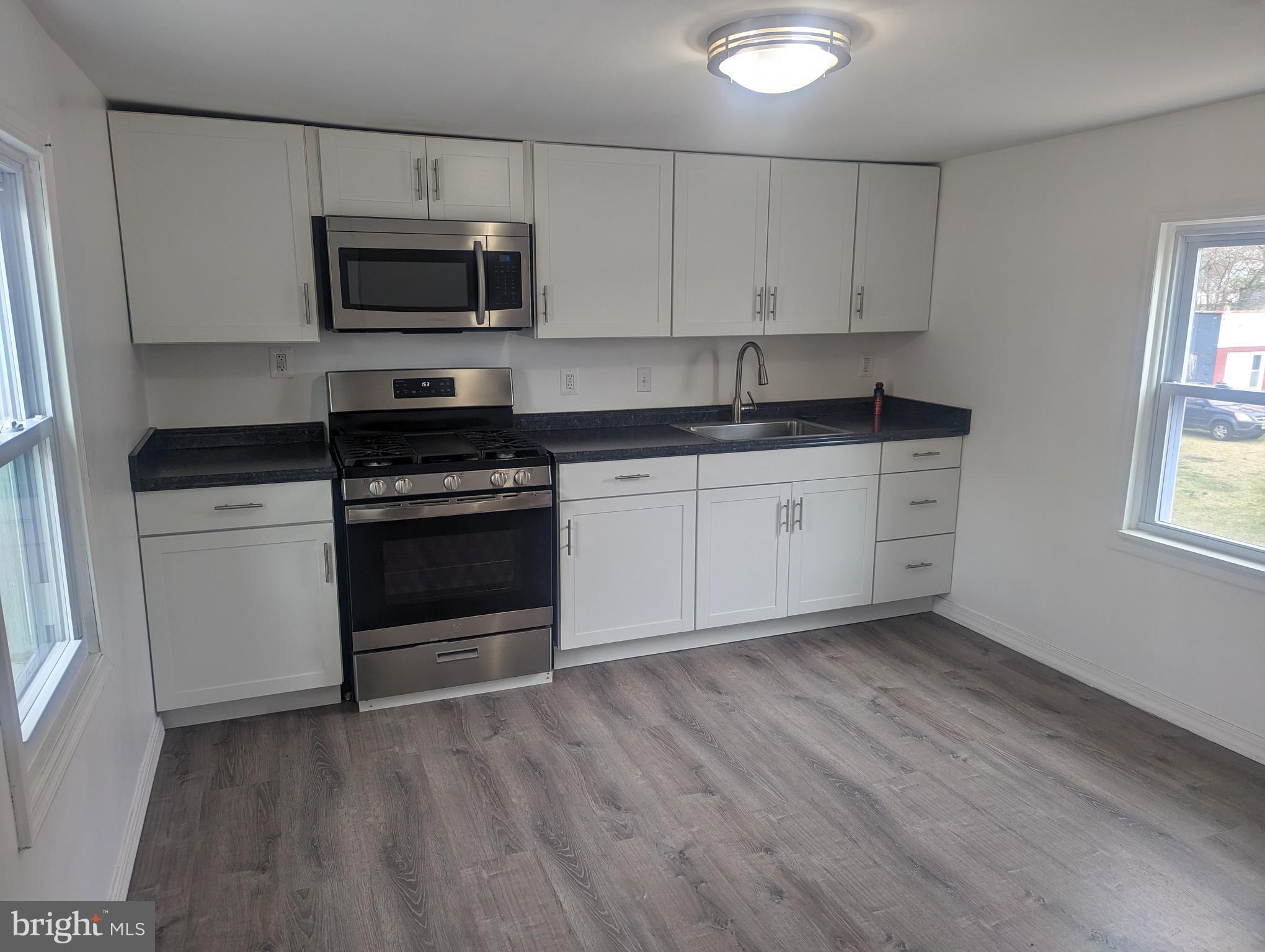 223 White Horse Pike Clementon, NJ 08021 - Photo 5 of 12