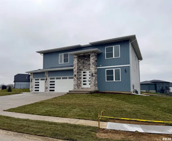 $975,000 | 6589 Blackbird Lane, Bettendorf, IA 52722