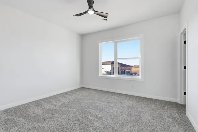 $975,000 | 6589 Blackbird Lane, Bettendorf, IA 52722