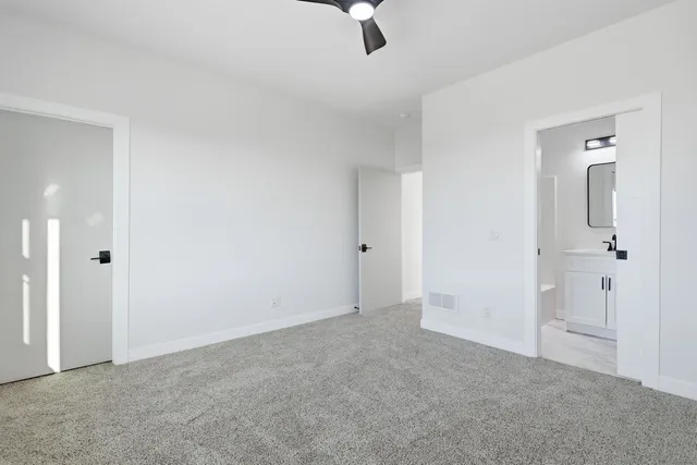 $975,000 | 6589 Blackbird Lane, Bettendorf, IA 52722