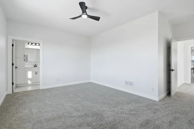 $975,000 | 6589 Blackbird Lane, Bettendorf, IA 52722