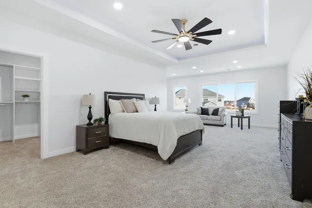 $975,000 | 6589 Blackbird Lane, Bettendorf, IA 52722