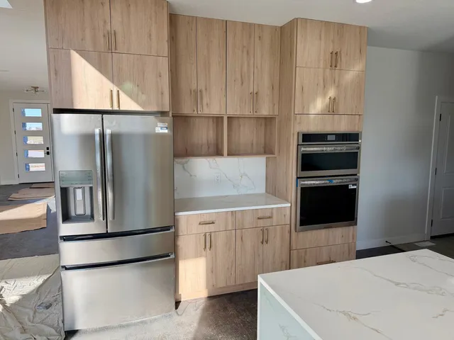 $975,000 | 6589 Blackbird Lane, Bettendorf, IA 52722