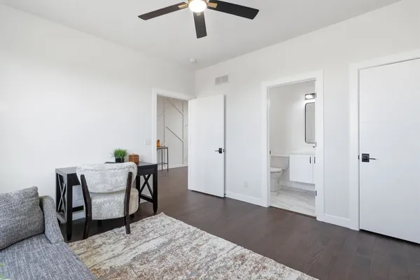 $975,000 | 6589 Blackbird Lane, Bettendorf, IA 52722