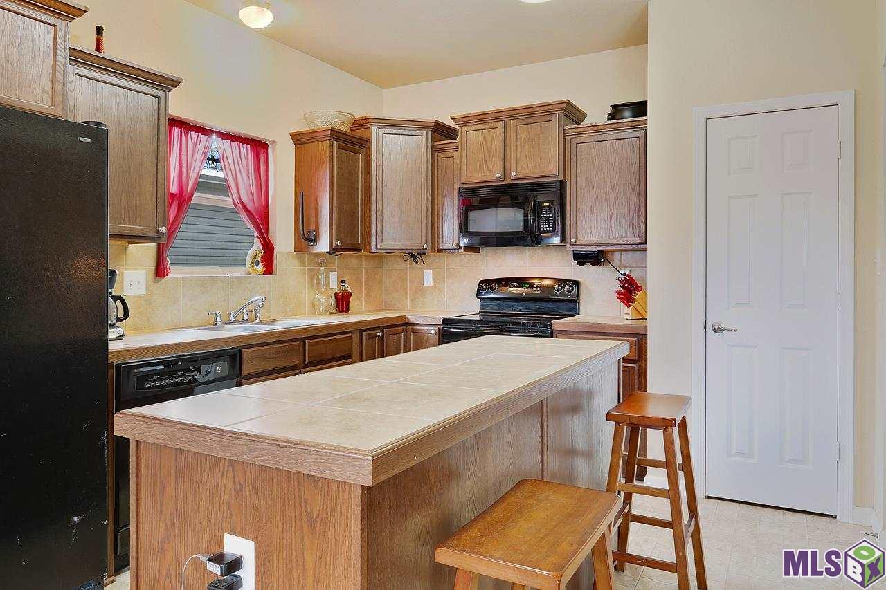 22864 Joe May Road Denham Springs, LA 70726 - Photo 5 of 10 Gallery Image 5