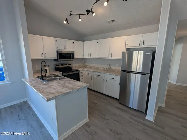 $224,700 | 504 St George Cove, Jacksonville, NC 28546