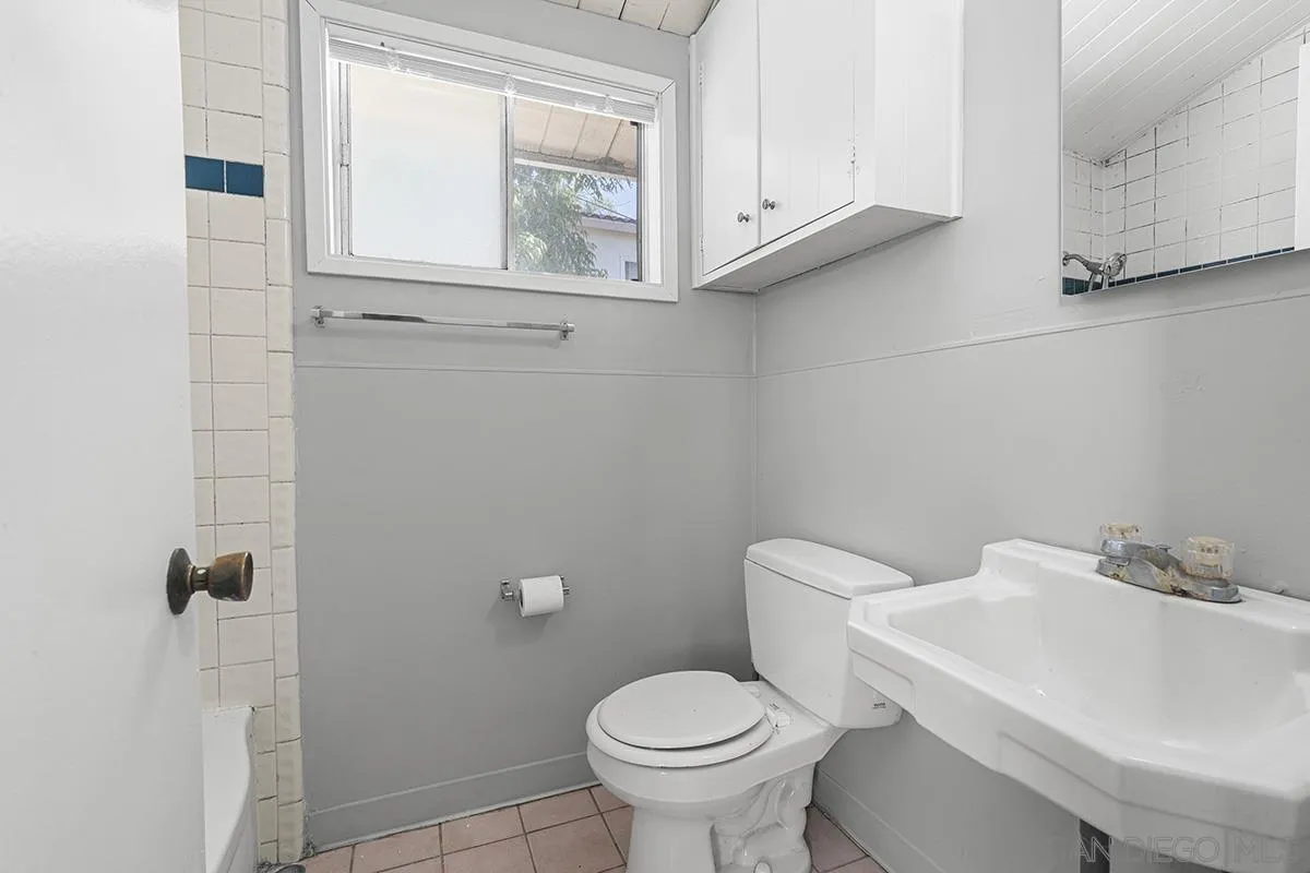 5618 Riley Street San Diego, CA 92110 - Photo 26 of 29 Gallery Image 26