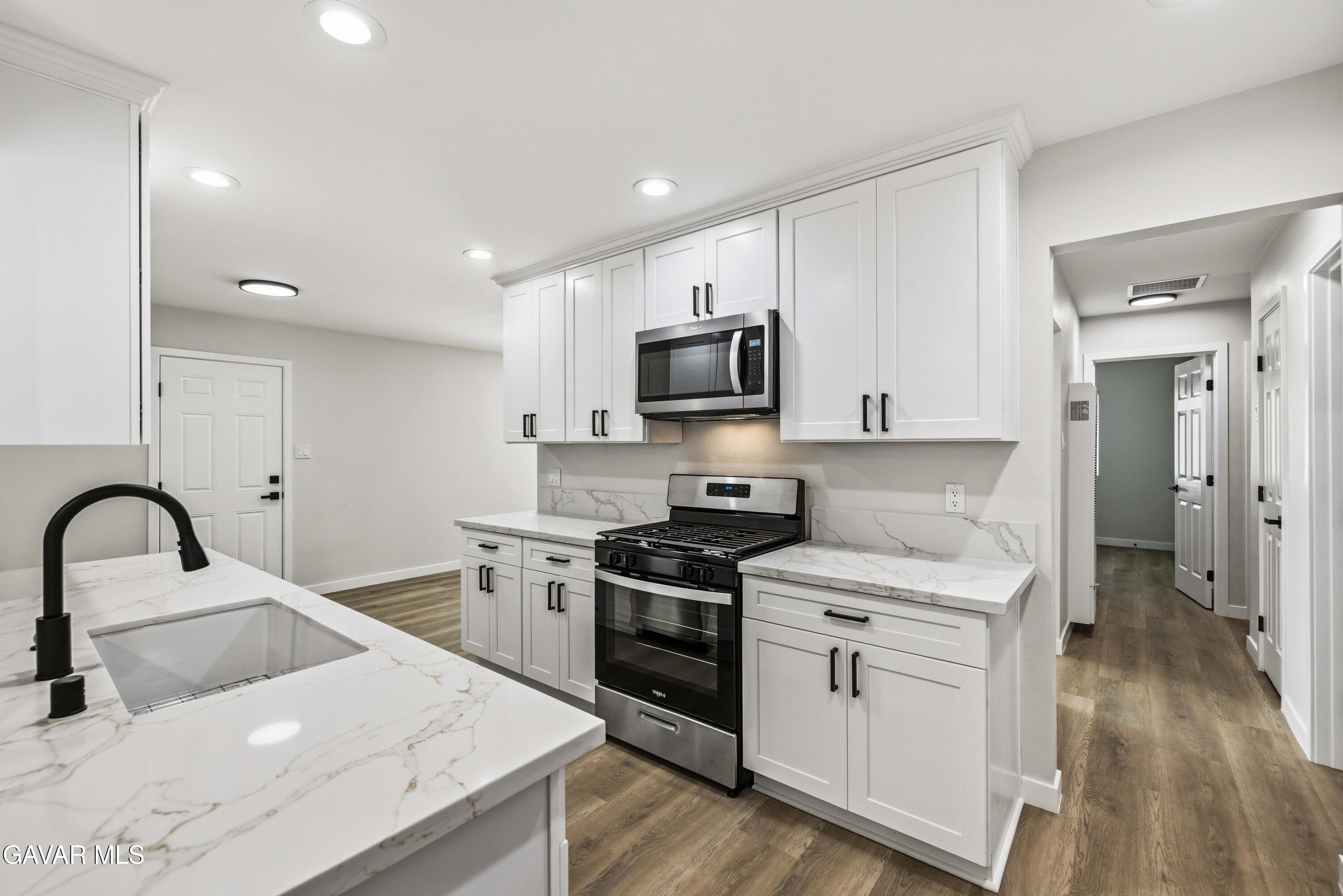 38845 Juniper Tree Road Palmdale, CA 93551 - Photo 14 of 29 38845 Juniper Tree Rd-15