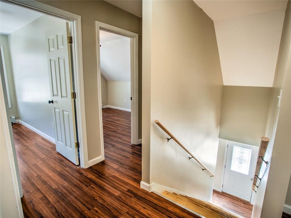 206 Campbell Road Leeds, ME 04263 - Photo 19 of 34 Hallway/upstairs landing. 3 Beds...