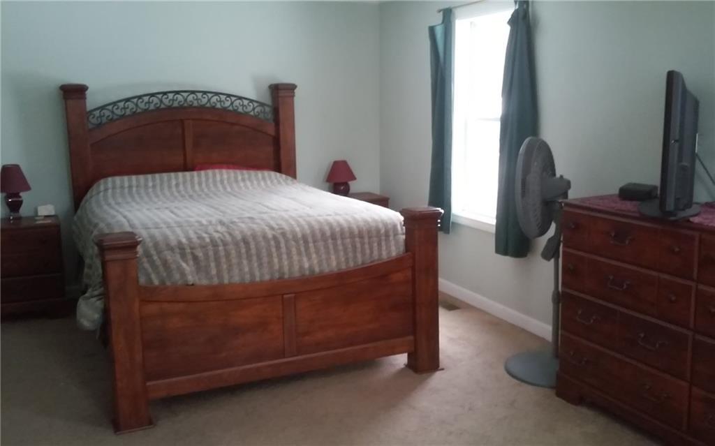 1861 Washington Road Waldoboro, ME 04572 - Photo 12 of 26 Master bedroom