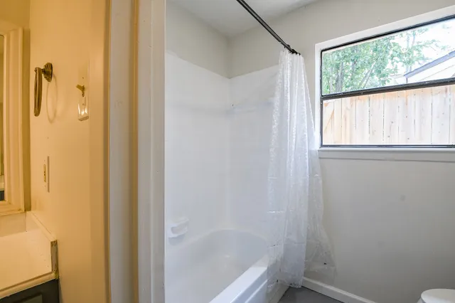 $1,890 | 19522 Dianeshire Drive, Spring, TX 77388