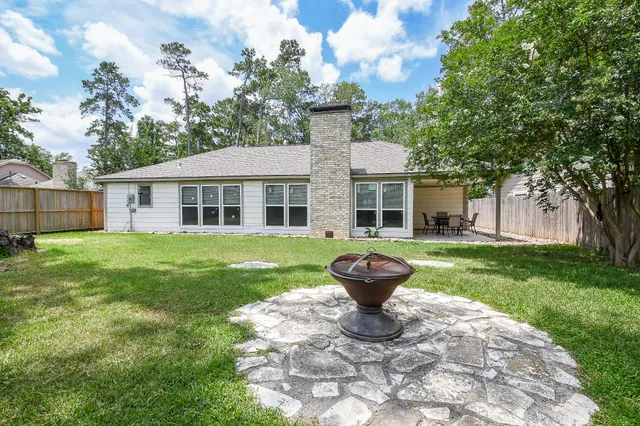 $1,890 | 19522 Dianeshire Drive, Spring, TX 77388