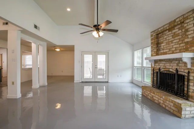 $1,890 | 19522 Dianeshire Drive, Spring, TX 77388