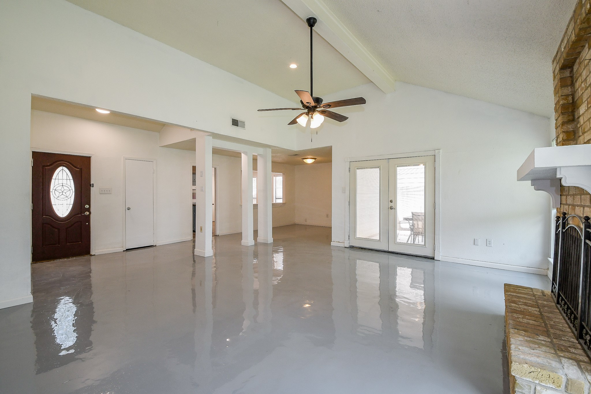 19522 Dianeshire Drive Spring, TX 77388 - Photo 6 of 32