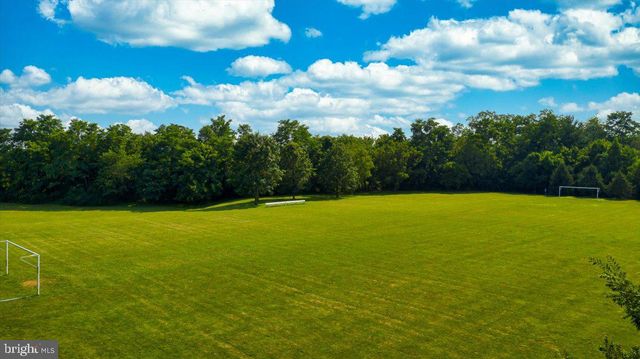 $290,000 | 20541 Shadyside Way, Unit 282, Germantown, MD 20874