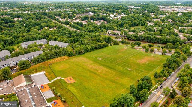 $290,000 | 20541 Shadyside Way, Unit 282, Germantown, MD 20874