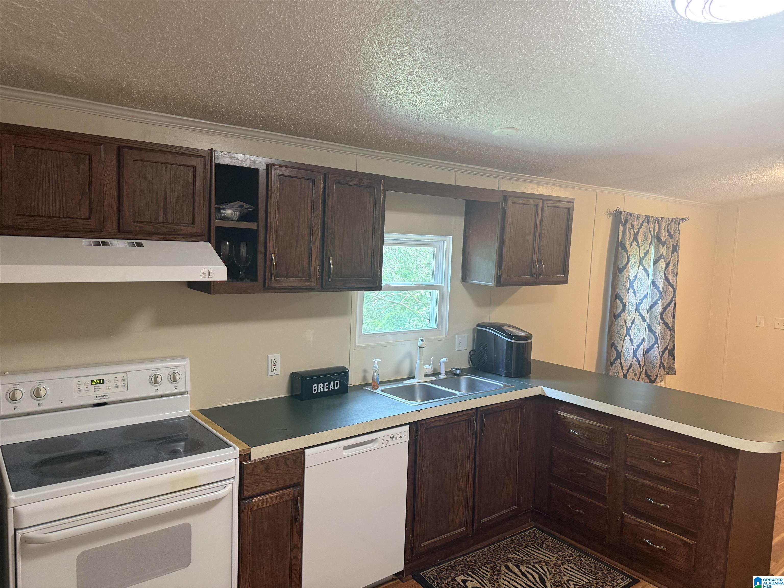 203 Young Road Remlap, AL 35133 - Photo 14 of 31