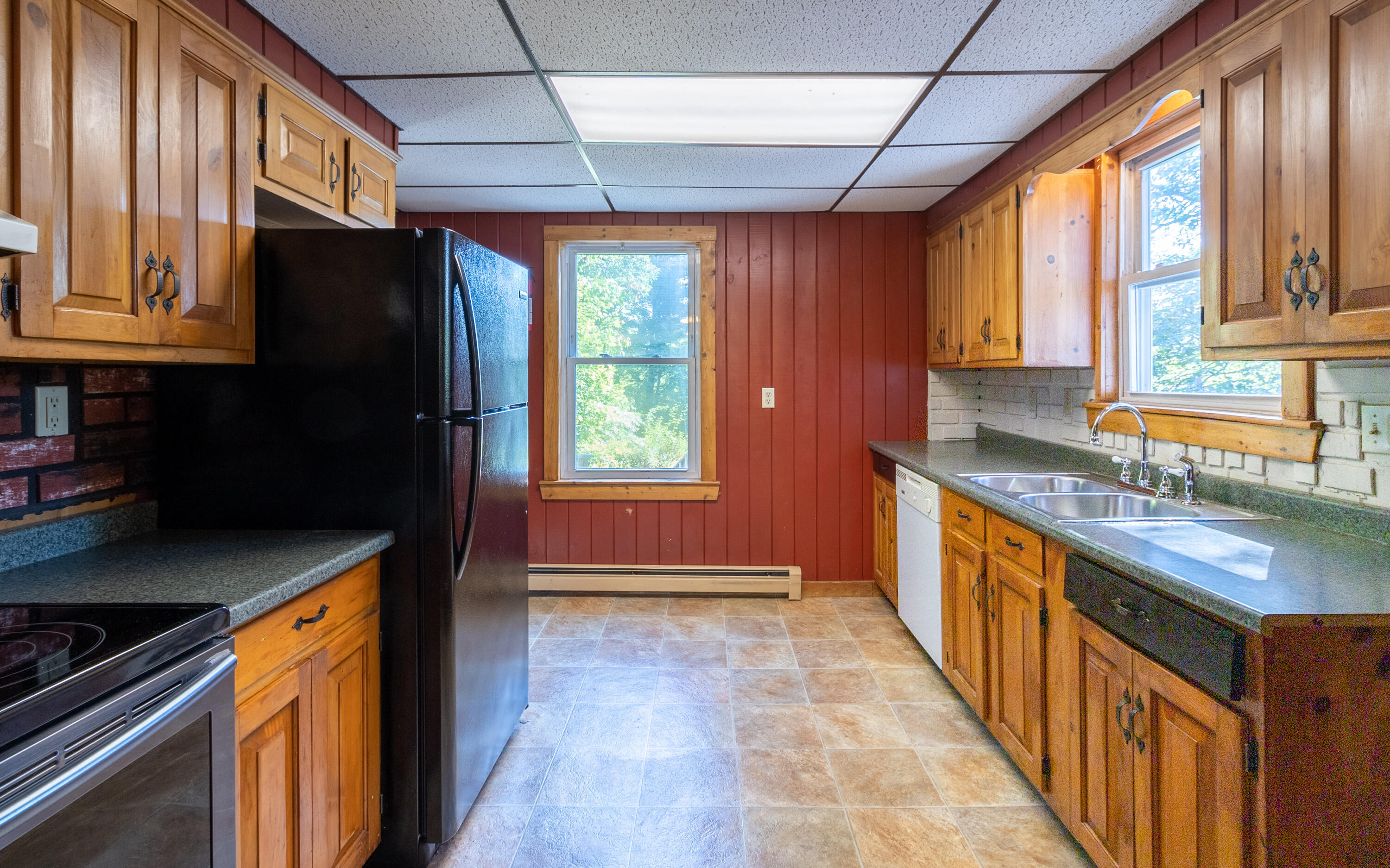 199 Gray Road Gorham, ME 04038 - Photo 6 of 33 Kitchen Full