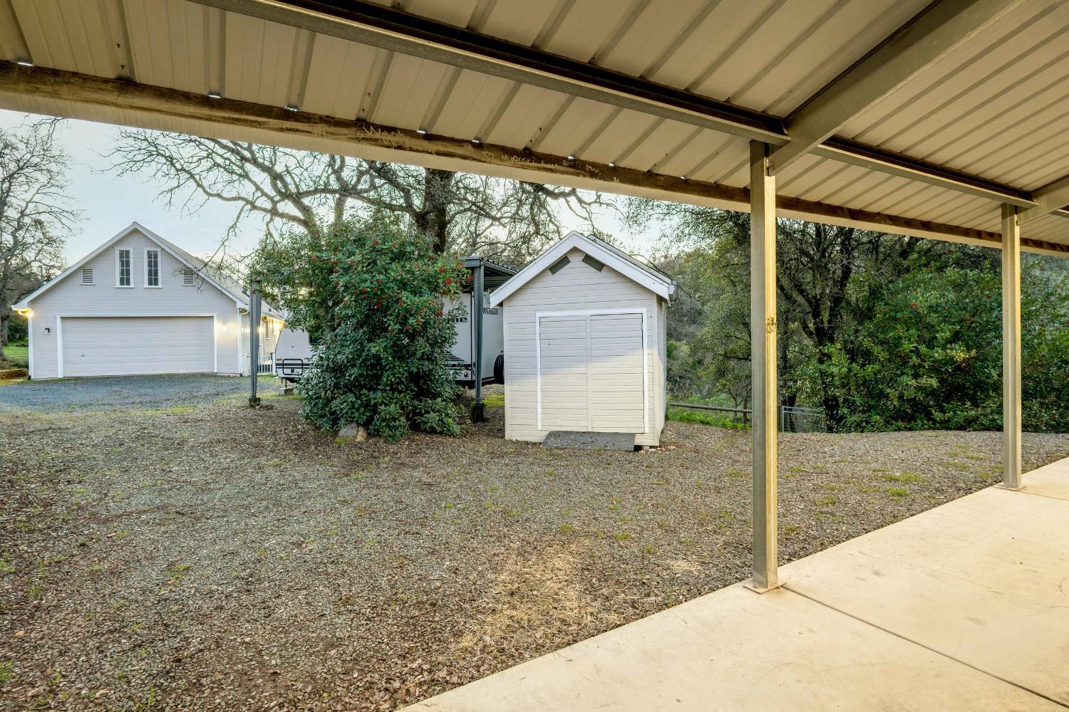 16004 Perimeter Road Grass Valley, CA 95949 - Photo 19 of 90