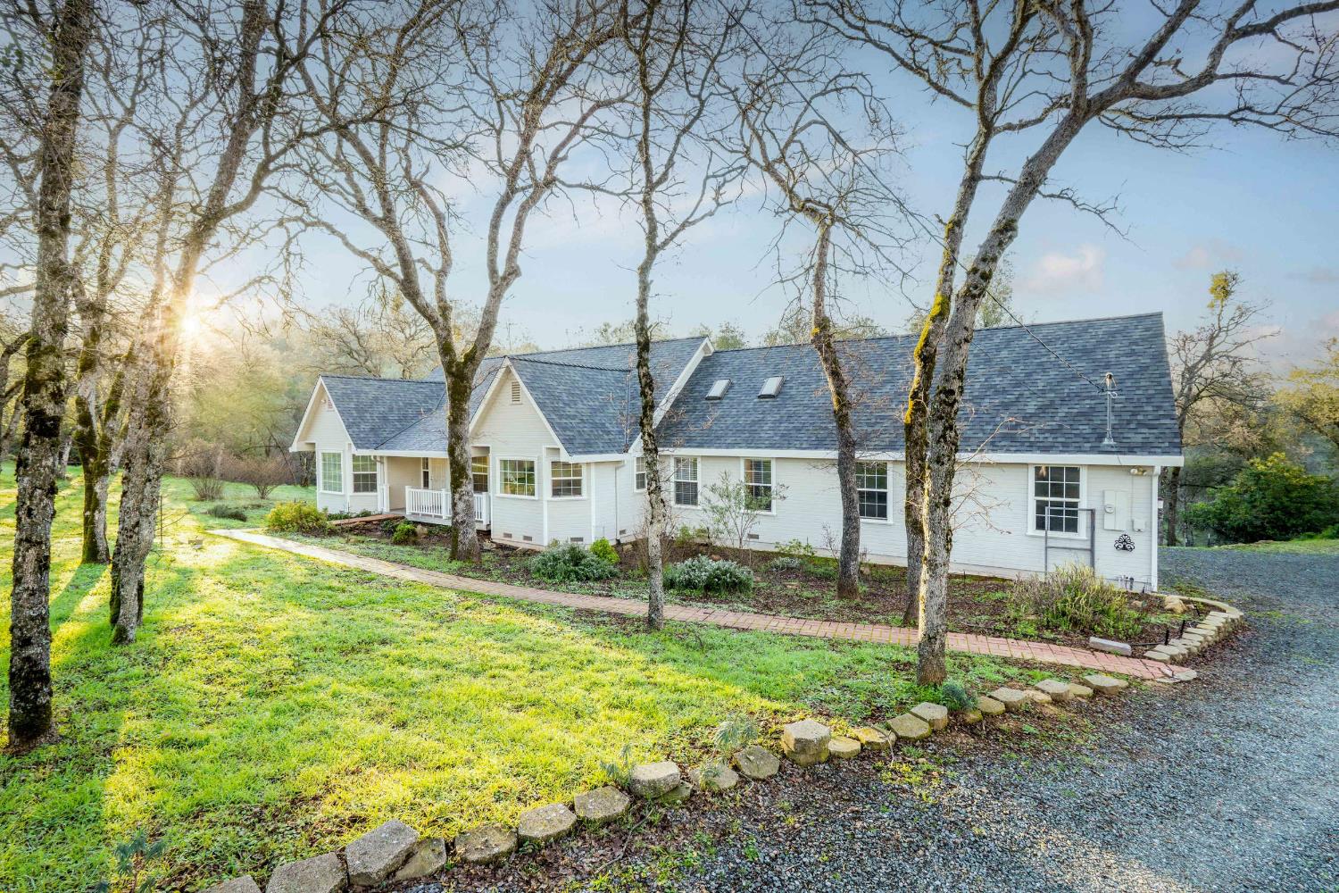 16004 Perimeter Road Grass Valley, CA 95949 - Photo 5 of 90