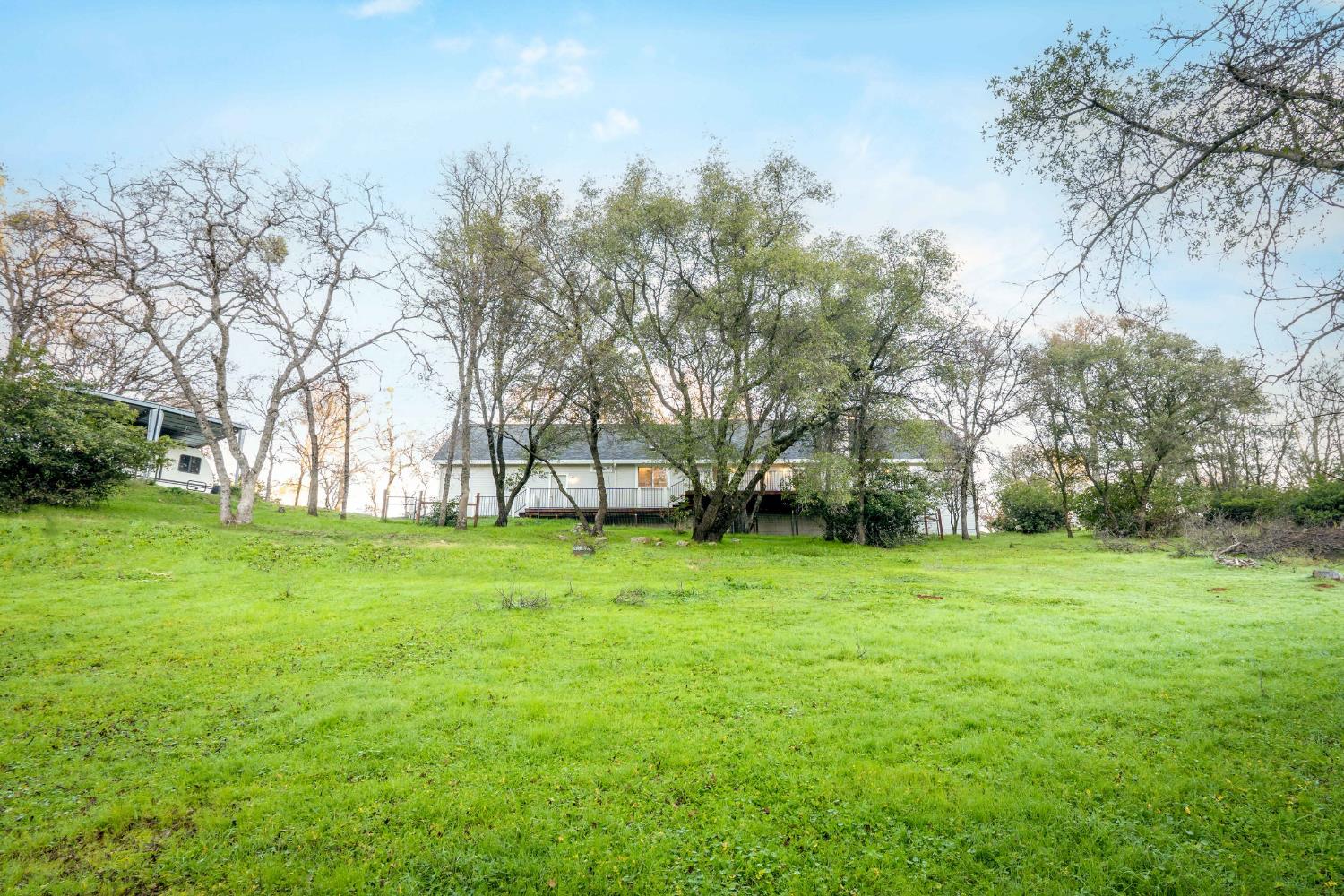 16004 Perimeter Road Grass Valley, CA 95949 - Photo 6 of 90