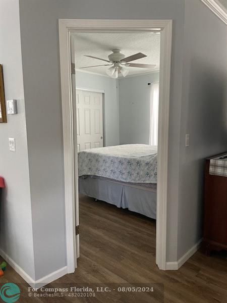 Park City Davie, FL 33324 - Photo 20 of 22 a bathroom with a double vanity sink and mirror