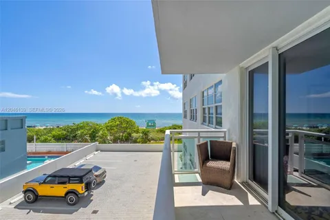 $575,000 | 6917 Collins Avenue, Unit 404, Miami Beach, FL 33141