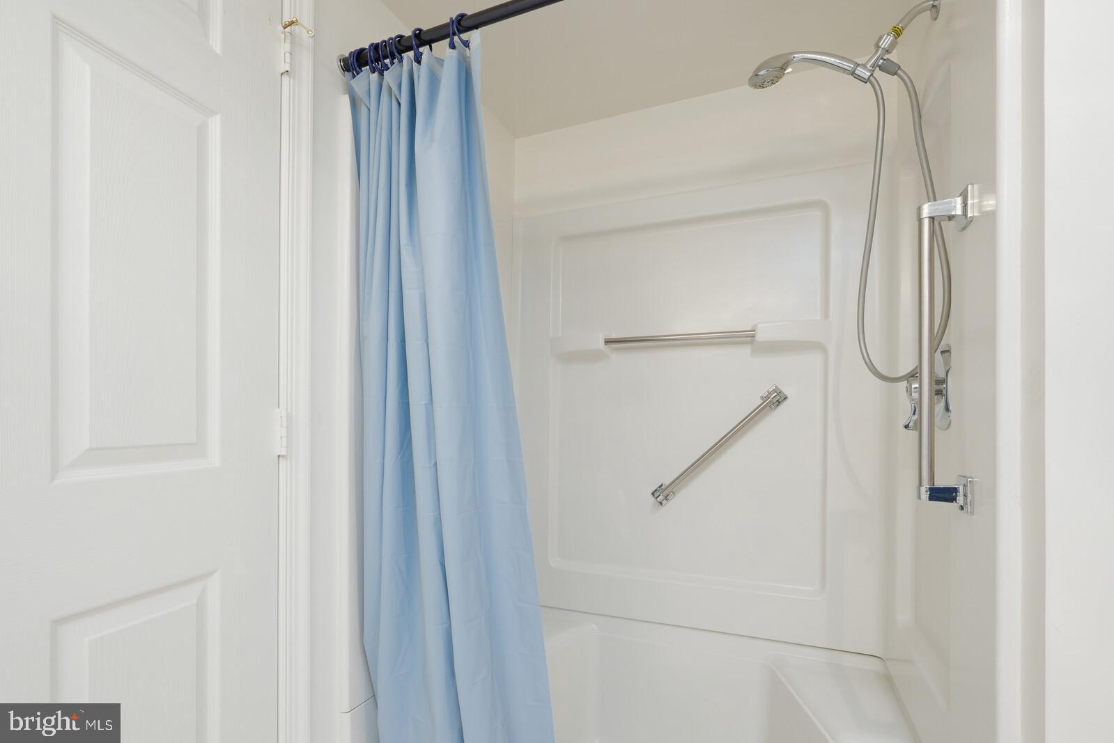 14800 Pennfield Circle, Unit 202 Silver Spring, MD 20906 - Photo 22 of 30 2nd full bathroom shower area