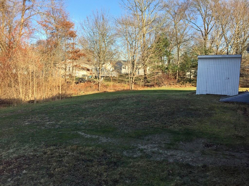 88 Brookside Road Somerset, MA 02726 - Photo 3 of 23 Gallery Image 3