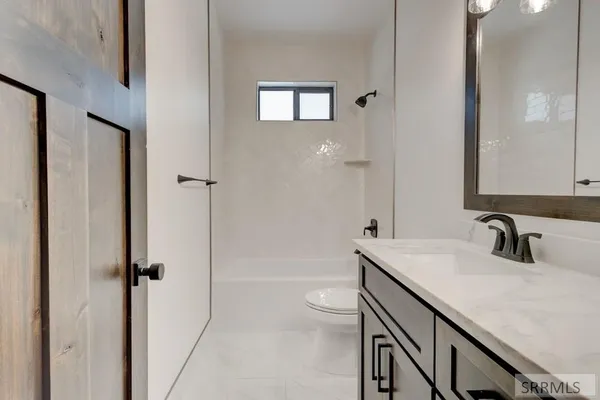 $999,999 | 7388 Lupine Lane, Victor, ID 83455