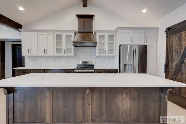 $999,999 | 7388 Lupine Lane, Victor, ID 83455