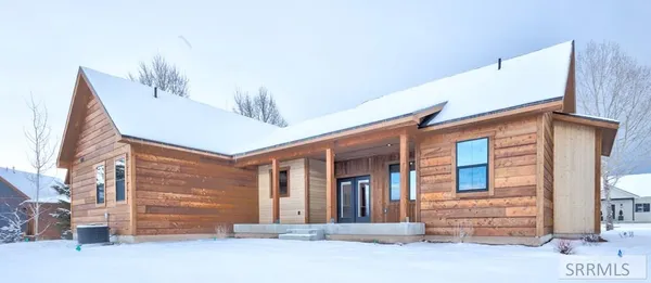 $999,999 | 7388 Lupine Lane, Victor, ID 83455