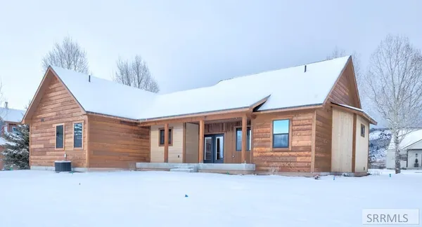 $999,999 | 7388 Lupine Lane, Victor, ID 83455