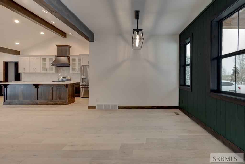 7388 Lupine Lane Victor, ID 83455 - Photo 9 of 44