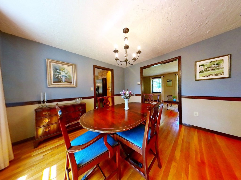 4 Ridge Road Walpole, MA 02081 - Photo 18 of 42 Gallery Image 18